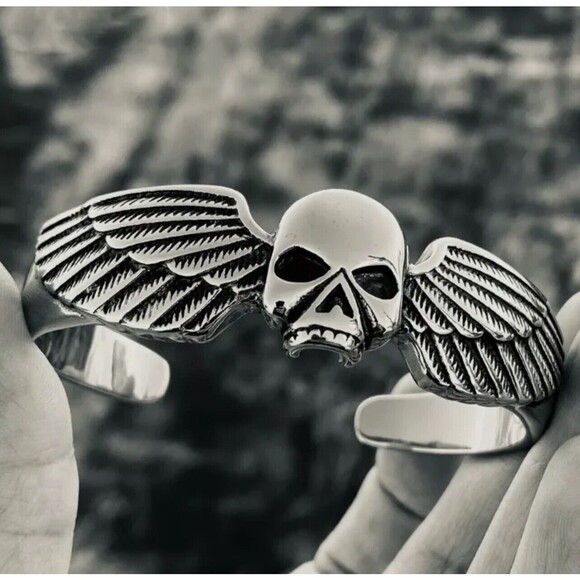 8 Inch Mens Stainless Steel Motorcycle Biker Skull Cuff Bangle Bracelet - Picture 3 of 5